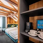 Schaefflerwirt Hotel 3*