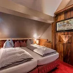 Schaefflerwirt Hotel 3*