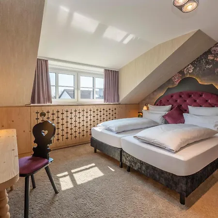 Hotel Schäfflerwirt 3*