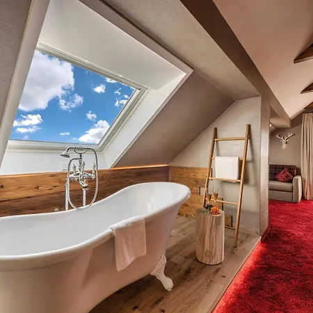 Hotel Schäfflerwirt 3*