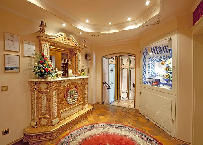 Schaefflerwirt Hotel 3*